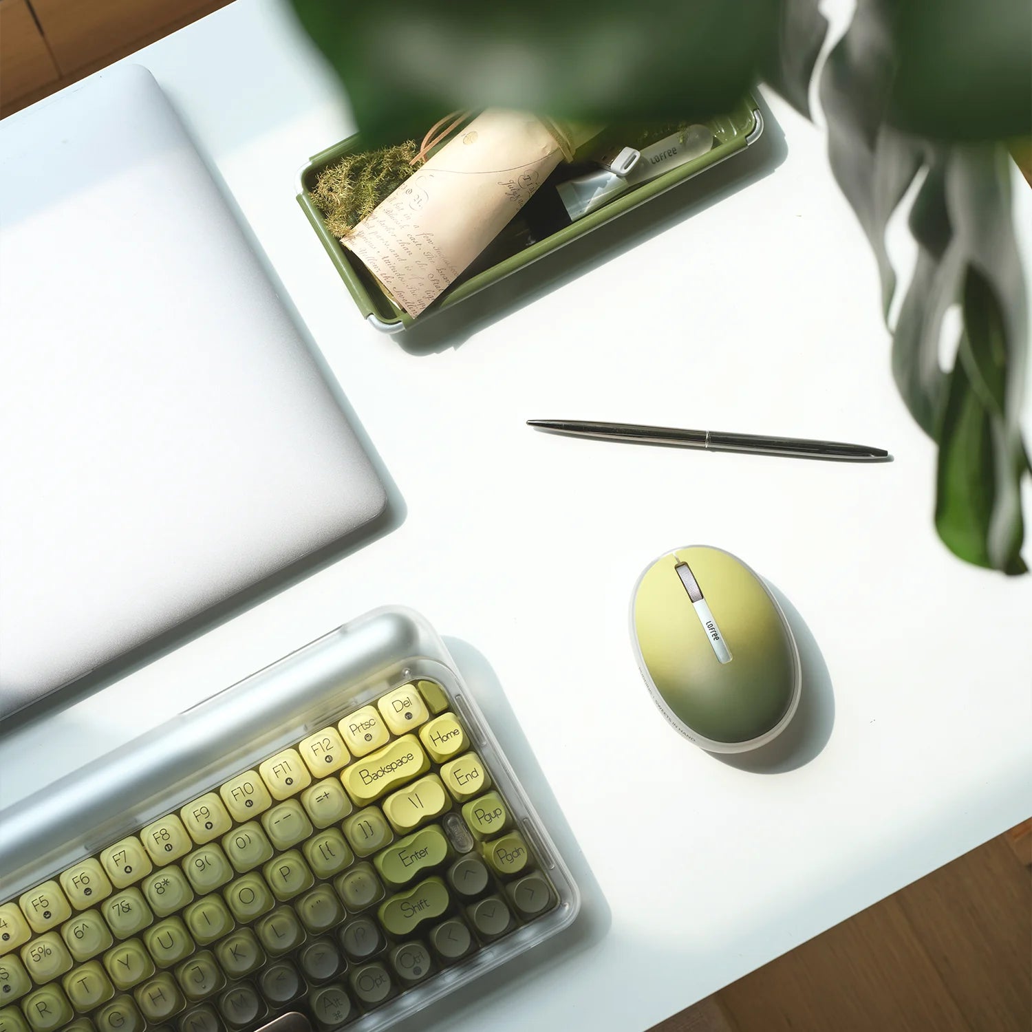 432Hz Polar Moss Wireless Mouse
